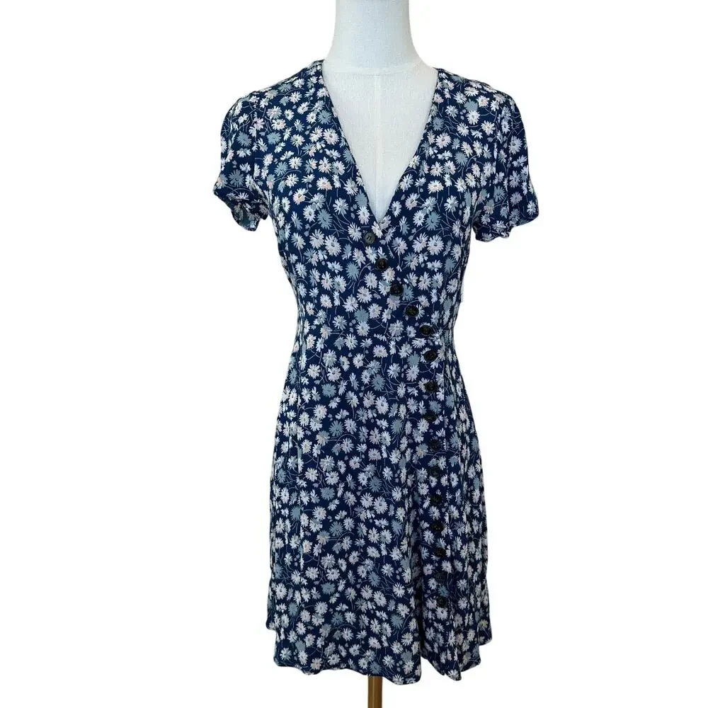 Madewell Blue Daisy Mini Wrap Dress SIZE 8 Button Daytime Business Casual $128 - Picture 6 of 10